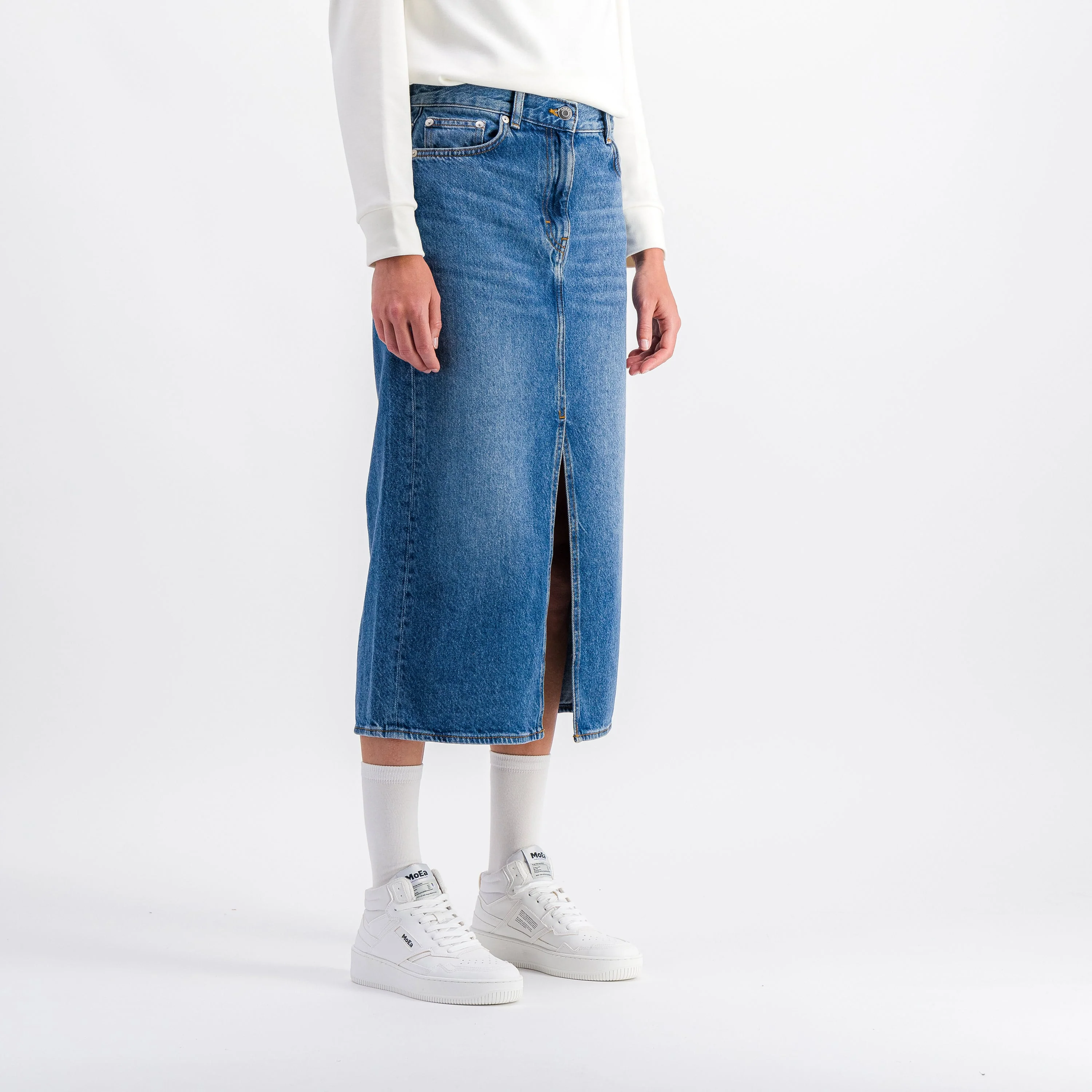 GEN1 - Mid Grapes Full White - Image 4