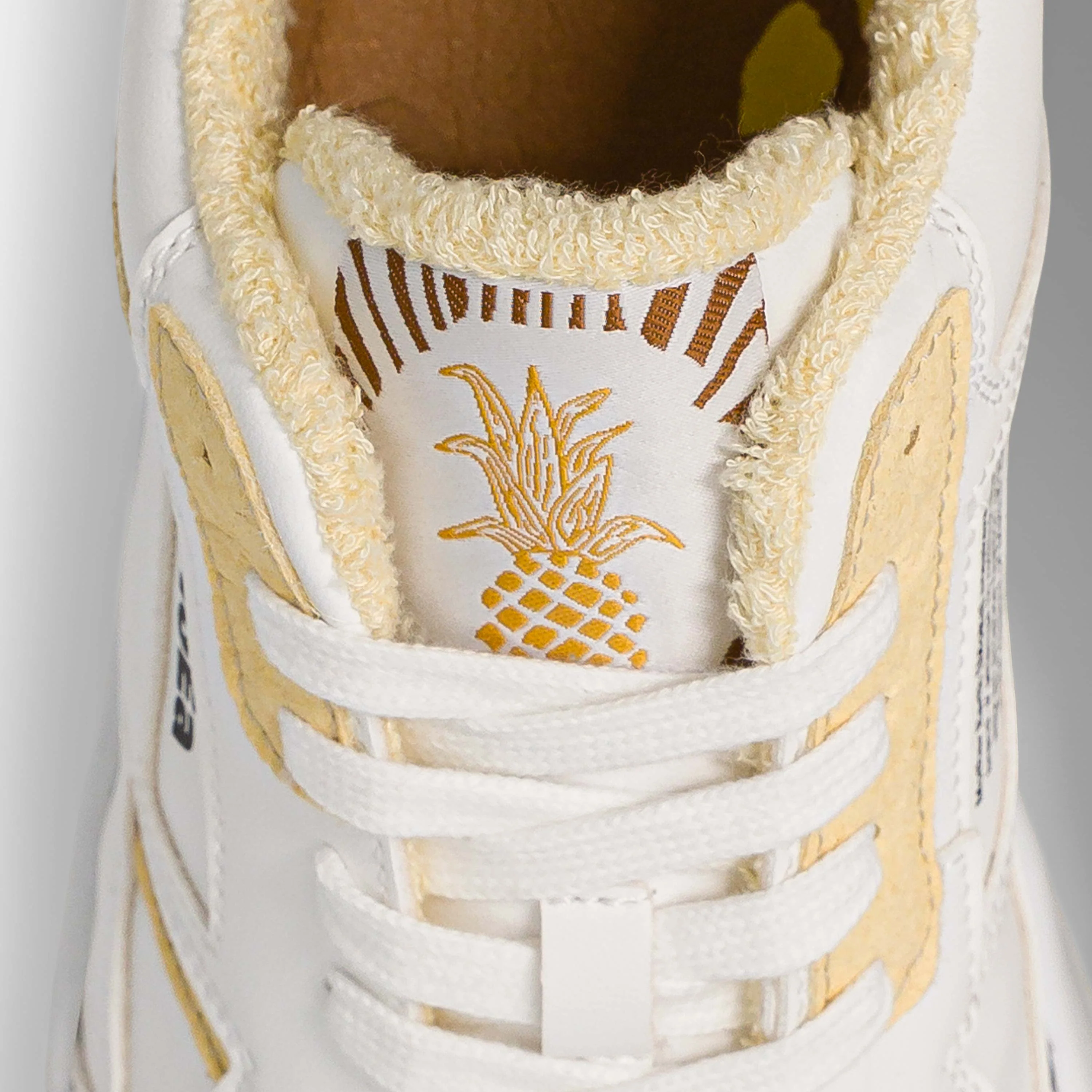 GEN1 - Pineapple Light Yellow - Image 3